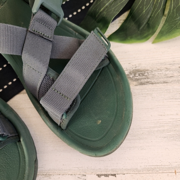 Teva Hurricane Verge Green Strappy Sandals Size 10 - Picture 9 of 9